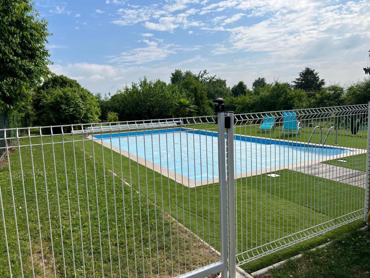 Gite De L'Ebaupin Louchy-Montfand Buitenkant foto